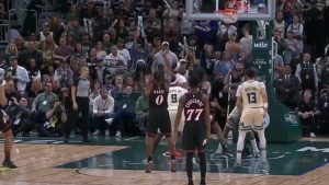 ΝΒΑ: Ο Μάξεϊ με 54 πόντους παρέσυρε τους Μπακς χωρίς τον Γιάννη – Ήττα με 114-123 στην παράταση για τα “Ελάφια”