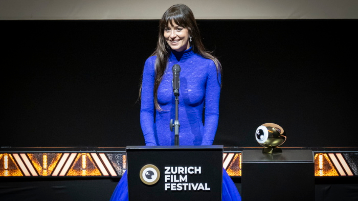 Ντακότα Τζόνσον: Αυτοπροτάθηκε στον Γιώργο Λάνθιμο – Θα ενταχθεί στο καστ του επόμενου πρότζεκτ του;