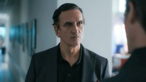 «Ο Δικαστής» – Δευτέρα (10/11): Ο Μανώλης πιέζει την Αστυνομία για να πάρει απαντήσεις