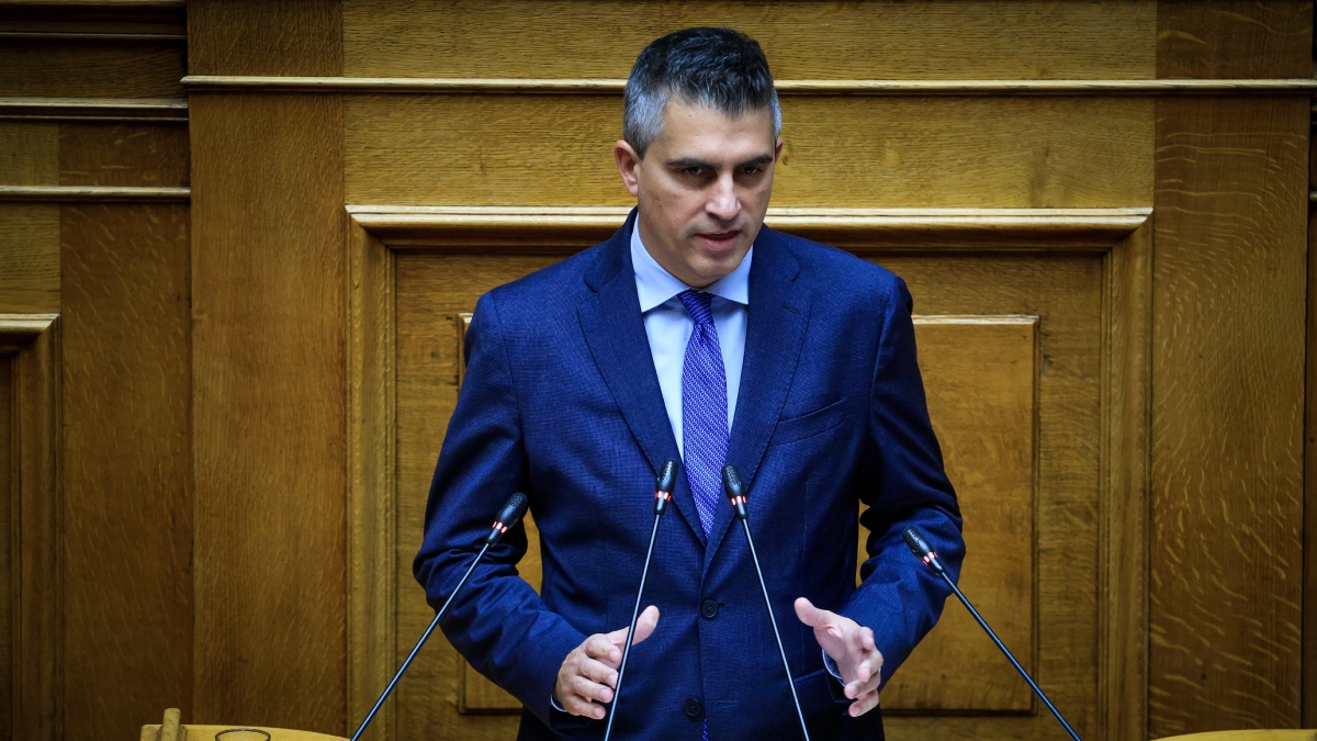 Δήμας: “Αναβάθμιση των υποδομών και ενίσχυση των συγκοινωνιών για τη βελτίωση των κυκλοφοριακών συνθηκών”