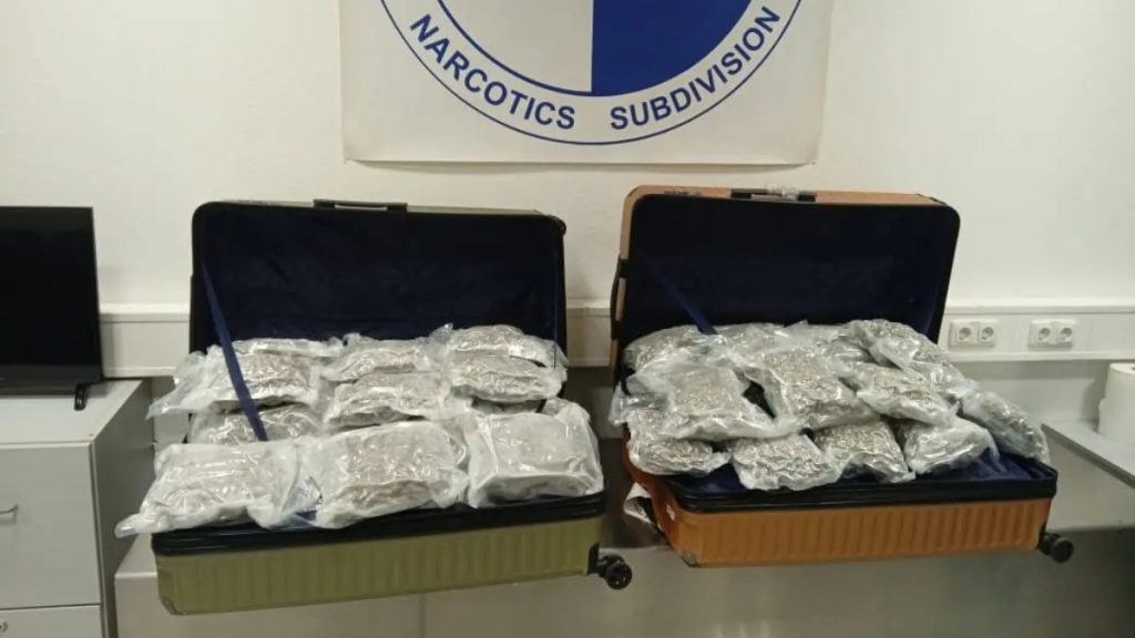 Σύλληψη δύο αλλοδαπών με 44 κιλά κάνναβης στο «Ελ. Βενιζέλος»