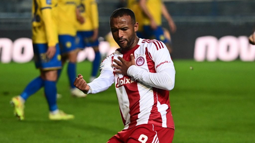 Παναιτωλικός – Ολυμπιακός: Αγχωτική νίκη με χρυσό σκόρερ των Ελ Κααμπί