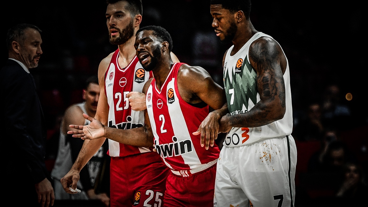 Ολυμπιακός για τον νέο τραυματισμό Έβανς: “Είμαστε μαζί σου, να είσαι δυνατός” – Μηνύματα στήριξης από όλο τον μπασκετικό κόσμο