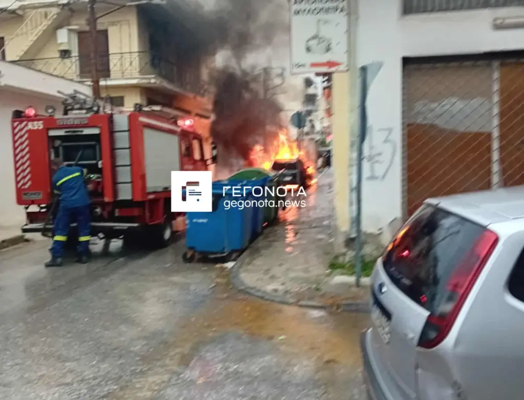 Βόλος: Αυτοκίνητο άρπαξε φωτιά στο κέντρο