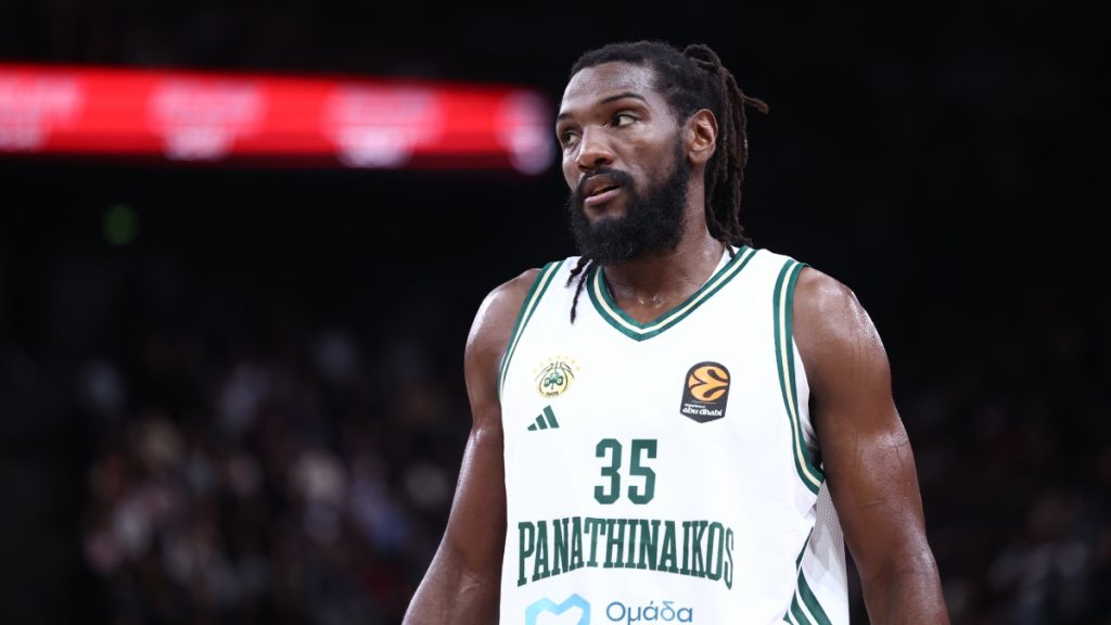 Παρί – Παναθηναϊκός AKTOR: Απίστευτη κίνηση από τον Φαρίντ – Έχασε το παπούτσι του αλλά έτρεξε στον αιφνιδιασμό (Βίντεο)