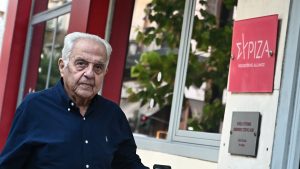 Αλέκος Φλαμπουράρης: Την Πέμπτη η πολιτική κηδεία στο Πάρκο Ελευθερίας