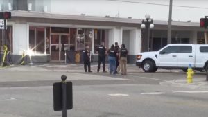 Σοκαριστικό δυστύχημα στη Φλόριντα: Αυτοκίνητο έπεσε σε μπαρ – 4 νεκροί και 11 τραυματίες