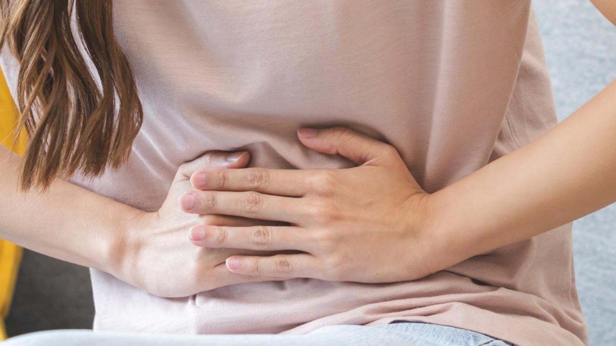 Οξεία ιογενής γαστρεντερίτιδα: Πόσο διαρκεί και πότε χρειάζεται ιατρική φροντίδα;