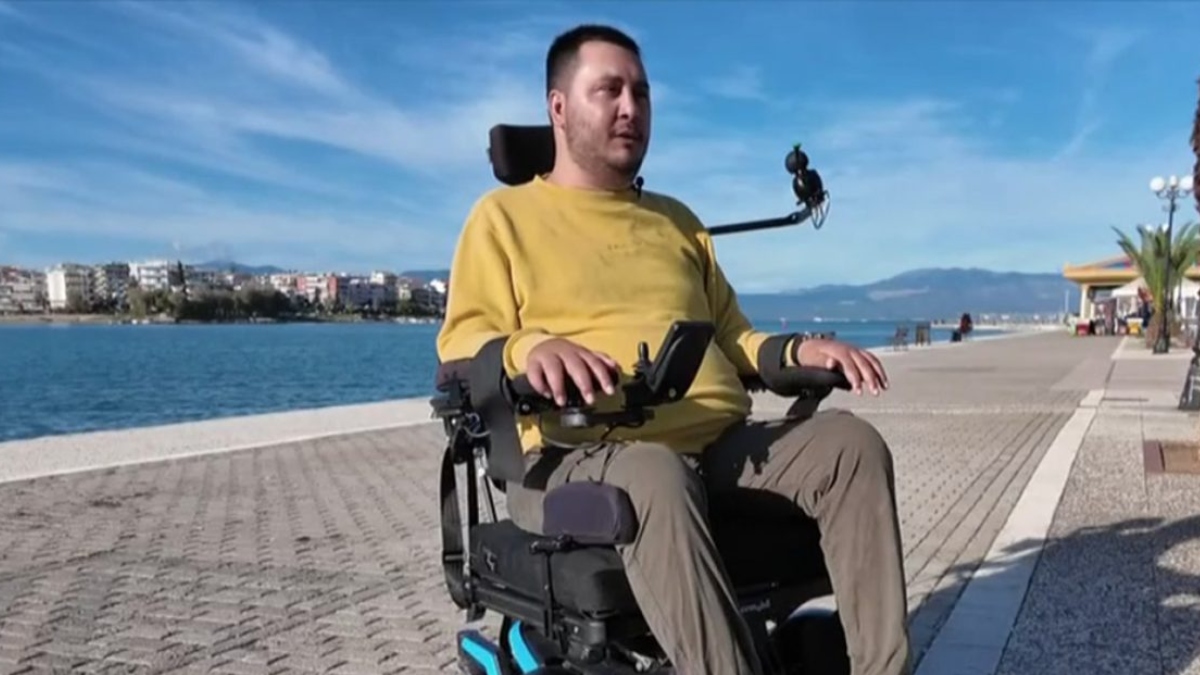 Γιάννης Δαμιανός: «Κατάλαβα εξ αρχής ότι παρέλυσα – Ο Θεός δεν είναι τιμωρός»