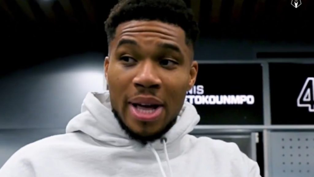 Γιάννης Αντετοκούνμπο: Εμφανίστηκε με μαυρισμένο μάτι – Η εξήγηση που έδωσε στους δημοσιογράφους (βίντεο)