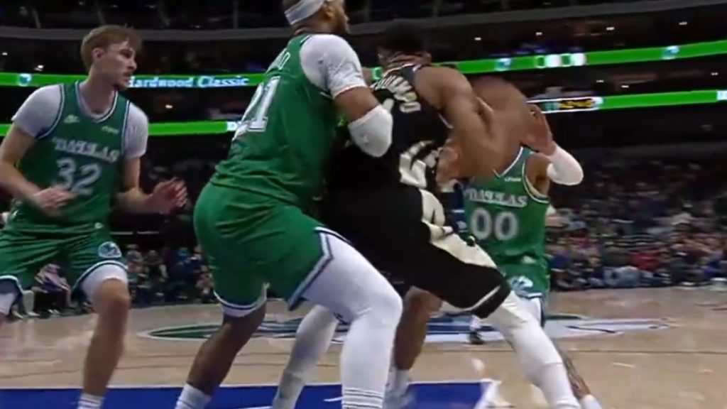 NBA: Απόδραση από το Ντάλας με σούπερ Αντετοκούνμπο – Ασταμάτητοι οι Ντόνσιτς και Γουενμπανιάμα 