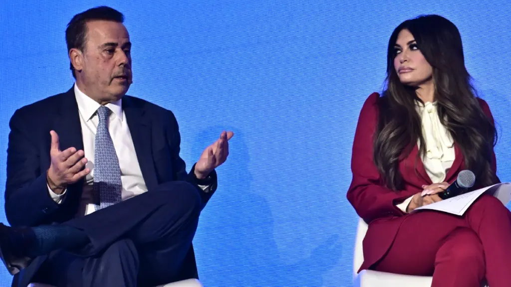 Γκίλφοϊλ-συμφωνία για LNG: “Παίκτης πρώτης γραμμής η Ελλάδα” – Παπασταύρου: “Είμαστε μόνο στην αρχή”
