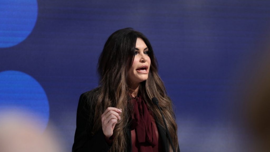 Επίτιμη πρόεδρος του Propeller Club Πειραιά η Κίμπερλι Γκίλφοϊλ – “Νιώθω πραγματικά τιμή” (φωτογραφίες)