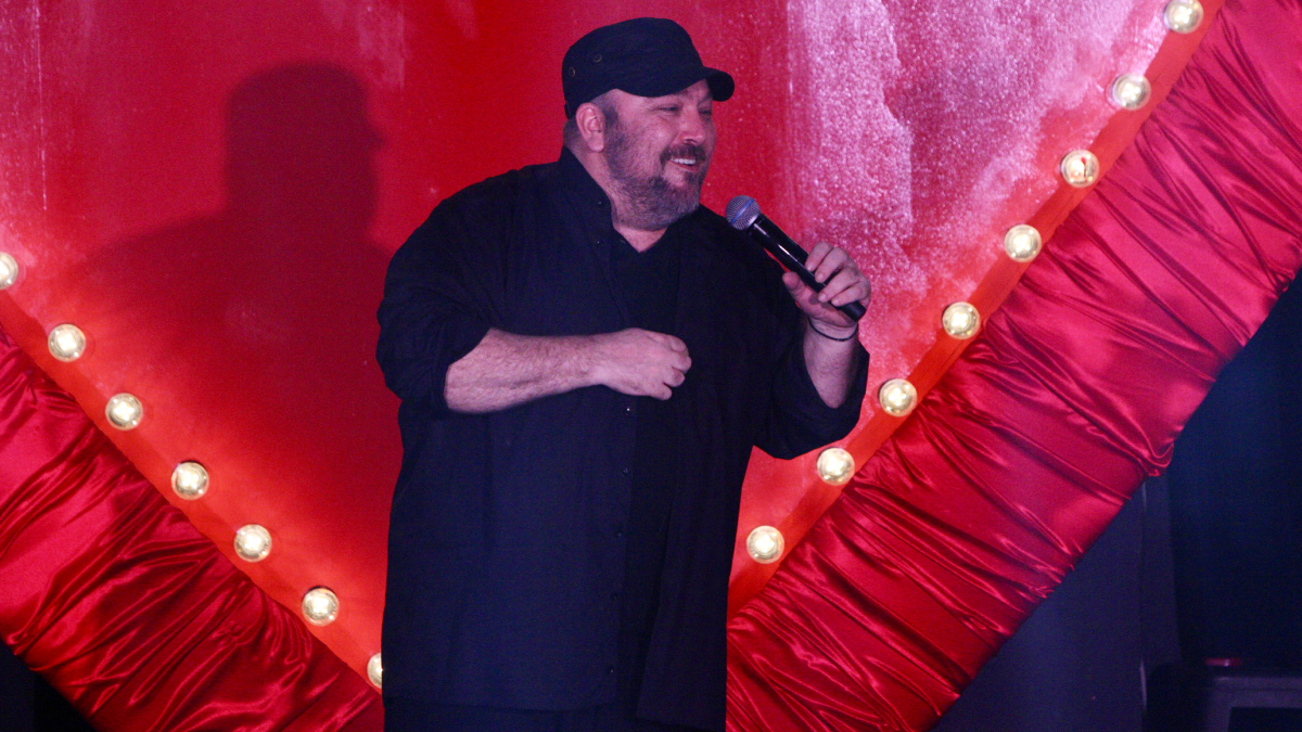 Γιώργος Αλκαίος: Θύμα απάτης ο γνωστός τραγουδιστής – «Παρακαλώ μην ανταποκρίνεστε»