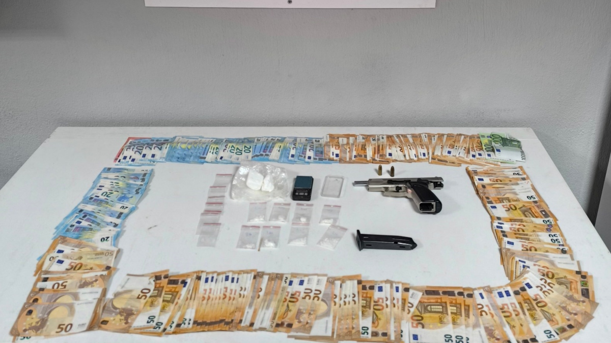 Ημαθία: Έκρυβε κοκαΐνη σε κλουβί εκτροφής σκύλων