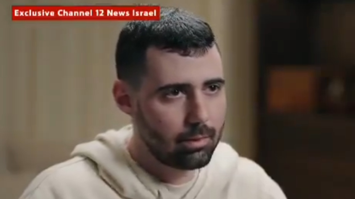 Σοκάρει η μαρτυρία ισραηλινού ομήρου – “Στρατιώτης της Χαμάς με βίασε μετά το ντους και απείλησε να με σκοτώσει αν το πω”