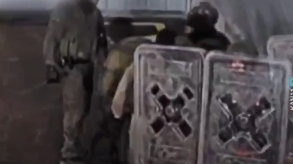 Ισραήλ: Υπό κράτηση κορυφαία νομικός για διαρροή βίντεο που δείχνει κακοποίηση Παλαιστίνιων κρατούμενων (σκληρές εικόνες)