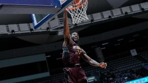 Κένεθ Φαρίντ: Η τελευταία του εμφάνιση στην Ταϊβάν (Βίντεο)