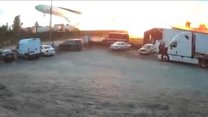 Κεντάκι: Η στιγμή της συντριβής του αεροσκάφους cargo της UPS – Δείτε  βίντεο που κόβουν την ανάσα