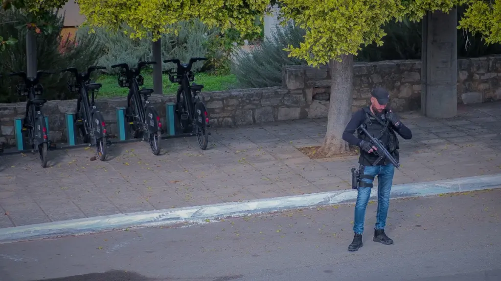 Μακελειό στα Βορίζια: “Χρησιμοποιήθηκαν 3 τύποι όπλων” – Σε αστυνομικό κλοιό η Κρήτη, που προσανατολίζονται οι έρευνες των αρχών