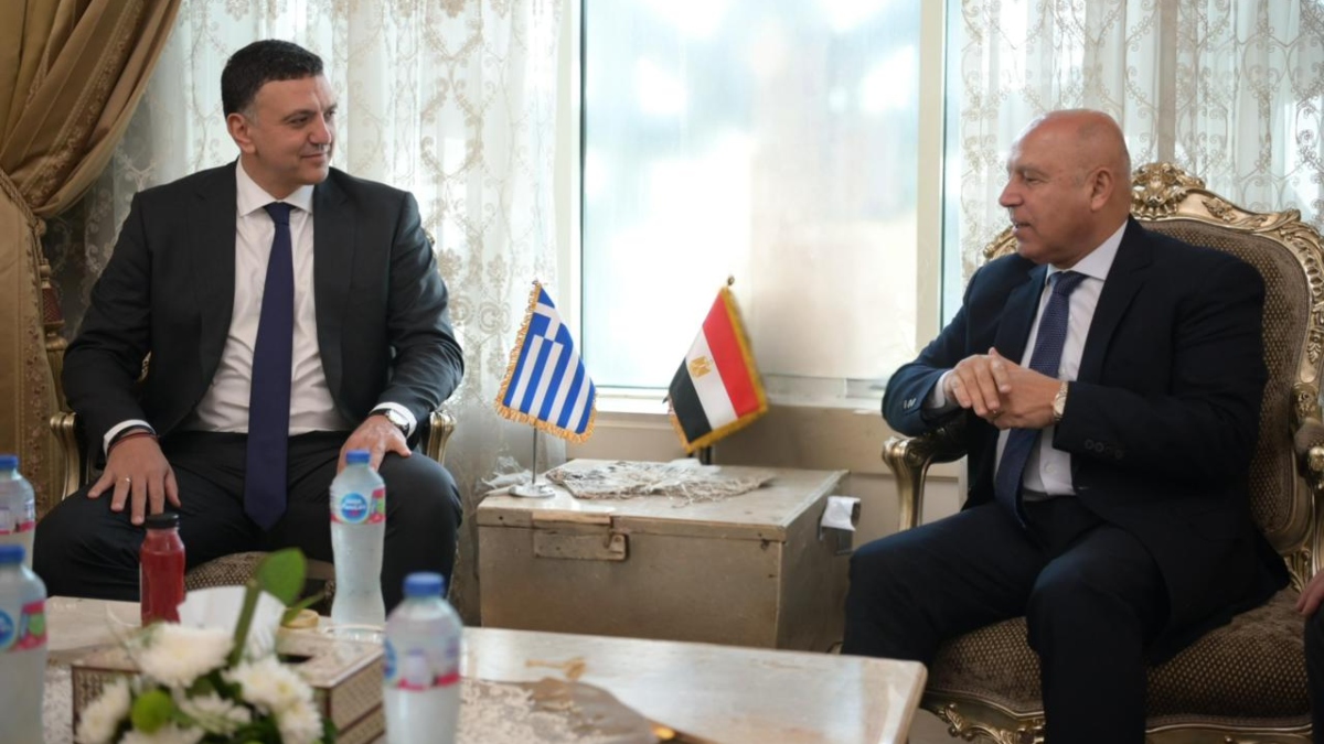 Κικίλιας από Κάιρο: “Ενισχύουμε τη συνεργασία σε ναυτιλία, λιμάνια και διεθνείς οργανισμούς”