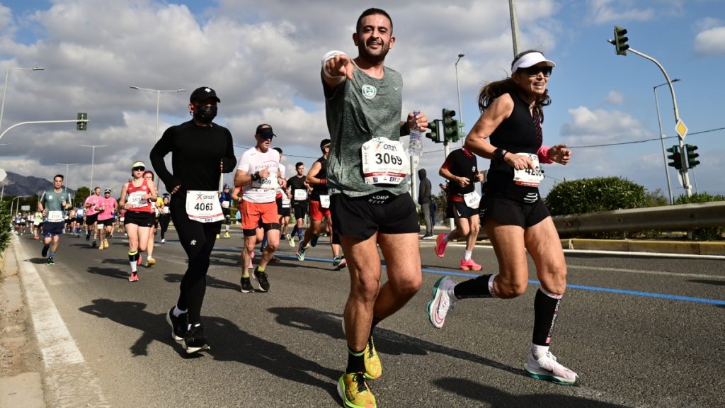 Αυθεντικός Μαραθώνιος Αθήνας 2025: Οι ώρες διεξαγωγής των αγώνων και άλλες χρήσιμες πληροφορίες