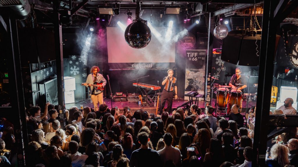 Κωστής Μαραβέγιας: Αποθεώθηκε στη Θεσσαλονίκη σε μια ανεπανάληπτη βραδιά powered by ΟΠΑΠ