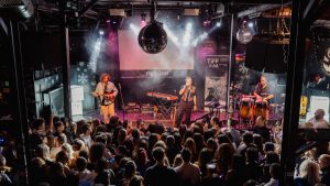 Κωστής Μαραβέγιας: Αποθεώθηκε στη Θεσσαλονίκη σε μια ανεπανάληπτη βραδιά powered by ΟΠΑΠ