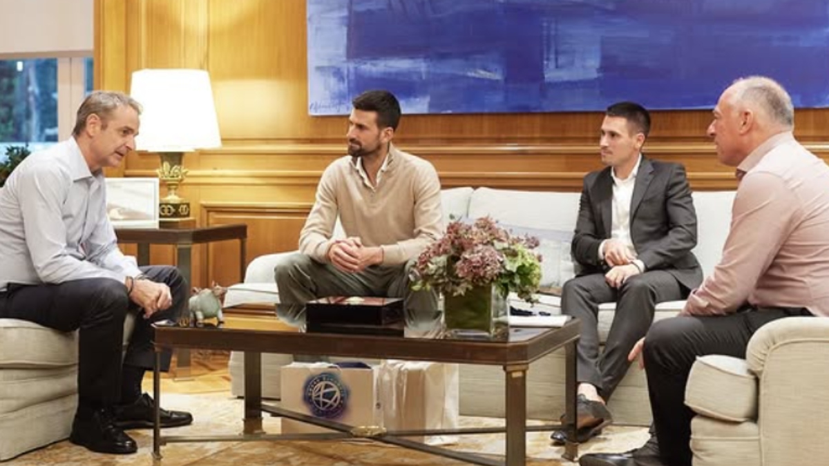 Συναντήθηκε με τον Τζόκοβιτς ο Μητσοτάκης – «Συζητήσαμε για το πώς θα ανεβάσουμε το ελληνικό τένις»