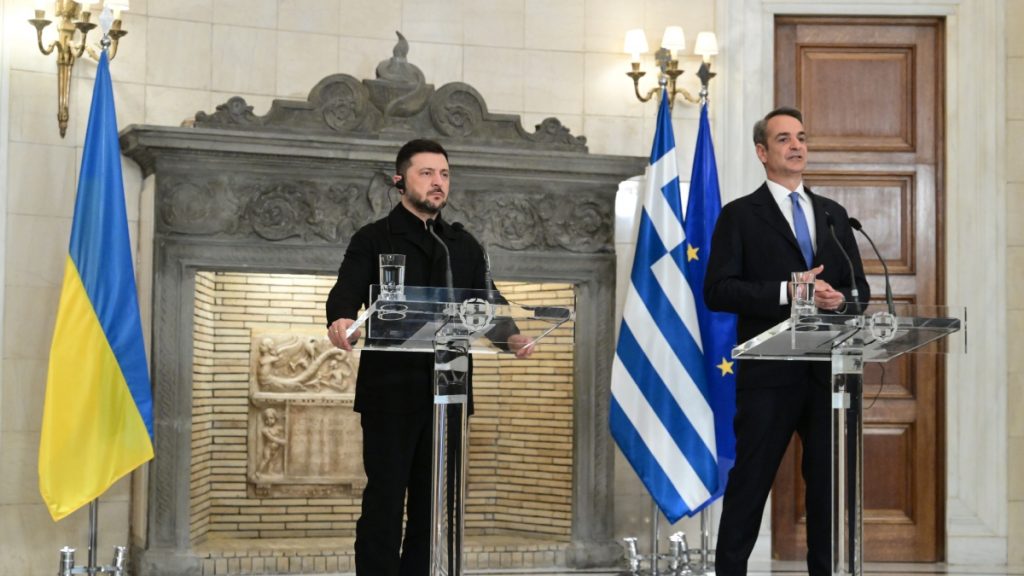 Κοινή δήλωση Μητσοτάκη και Ζελένσκι μετά τη συνάντηση τους: Η στήριξη για ένταξη σε ΕΕ και ΝΑΤΟ