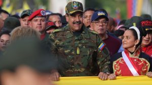 WSJ: Ρωσία και Κίνα παρατηρούν από απόσταση τις προειδοποιήσεις Τραμπ στον Μαδούρο – Τι σηματοδοτεί η στάση τους