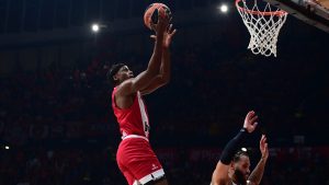 Ολυμπιακός: Διαθέσιμος με Παρί ο Νιλικίνα – Πρόβλημα με Γουόρντ