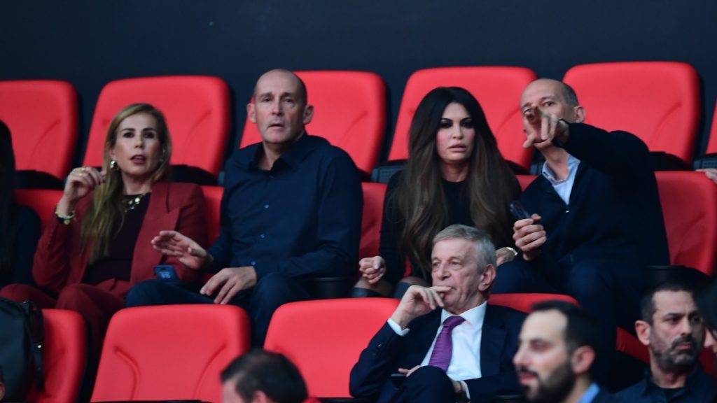 Ολυμπιακός – Παρί: Ξανά στο ΣΕΦ η Κίμπερλι Γκίλφοϊλ (Φωτογραφίες)