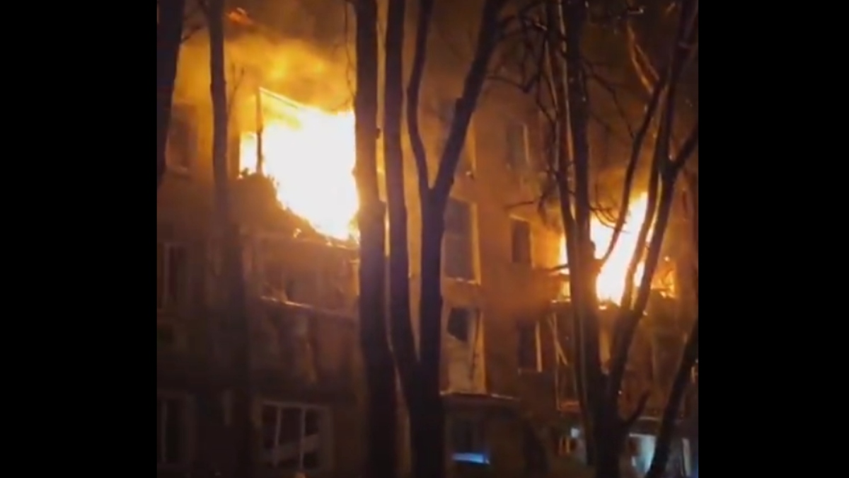 Επίθεση από ρωσικά drones στη Ζαπορίζια: 12 τραυματίες κι εκτεταμένες καταστροφές σε κτίρια (βίντεο)