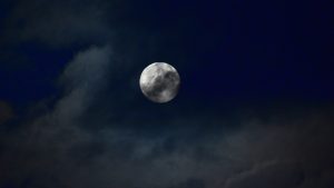 «Φεγγάρι του Κάστορα»: Απόψε η πιο λαμπερή υπερσελήνη του φθινοπώρου – Γιατί είναι τόσο ξεχωριστή