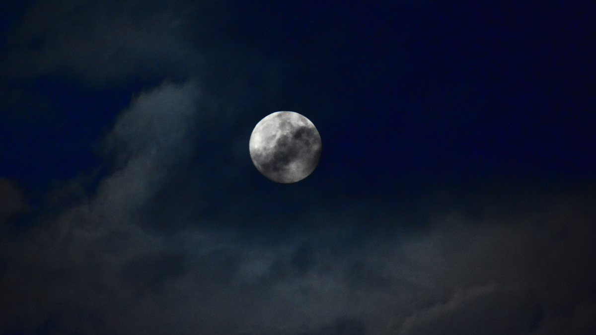 «Φεγγάρι του Κάστορα»: Απόψε η πιο λαμπερή υπερσελήνη του φθινοπώρου – Γιατί είναι τόσο ξεχωριστή