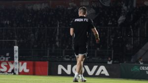 Οι φίλοι του ΠΑΟΚ μάζεψαν τα σκουπίδια μετά την πορεία τους στις Σέρρες (Βίντεο)