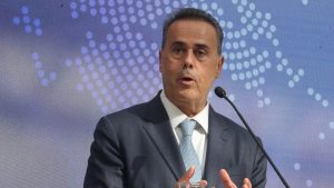 Παπασταύρου: Απαιτούμενο ο ενεργειακός ρεαλισμός