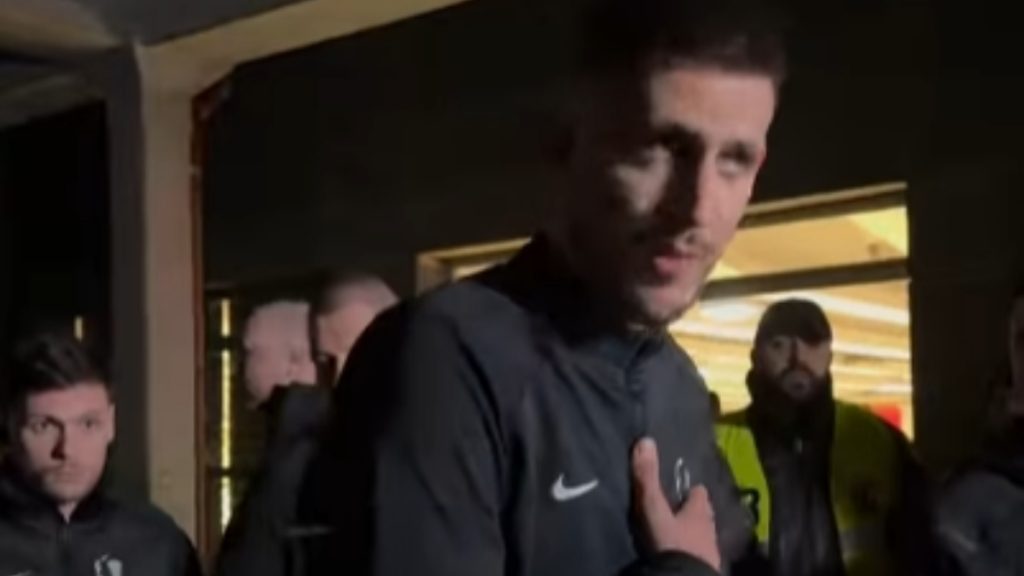 Ζέλικο Ομπράντοβιτς: Αδειάζει τον Σέρβο προπονητή ο αρχηγός, Βάνια Μαρίνκοβιτς – “Ξέρετε με ποια πλευρά είμαστε”