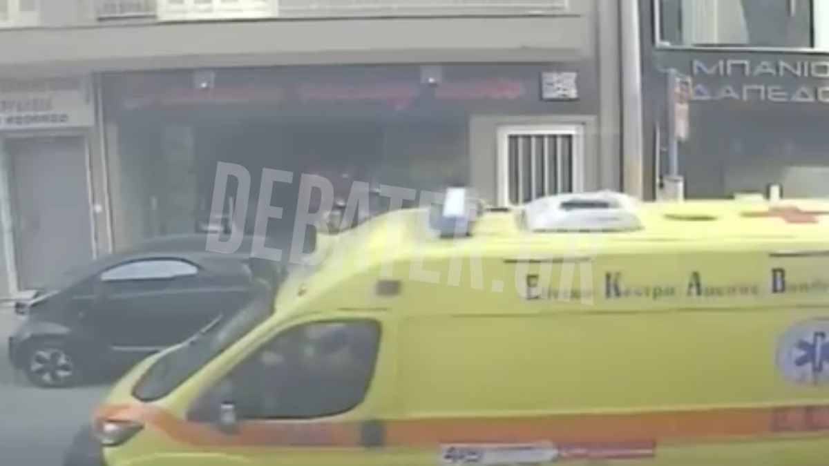 Τραγωδία στον Πειραιά: Οι δραματικές στιγμές στο ειδικό σχολείο για να σωθεί η 13χρονη – Βίντεο από τη στιγμή που φτάνουν ΕΚΑΒ και ΕΛΑΣ