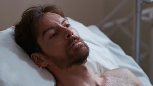 Grand Hotel – Δευτέρα (10/11): Ο Πέτρος ξυπνά από το κώμα και τα προβλήματα υγείας παραμένουν