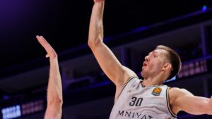 Ντουμπάι – Ερυθρός Αστέρας 102-86: Τον φρέναρε και επέστρεψε στις νίκες