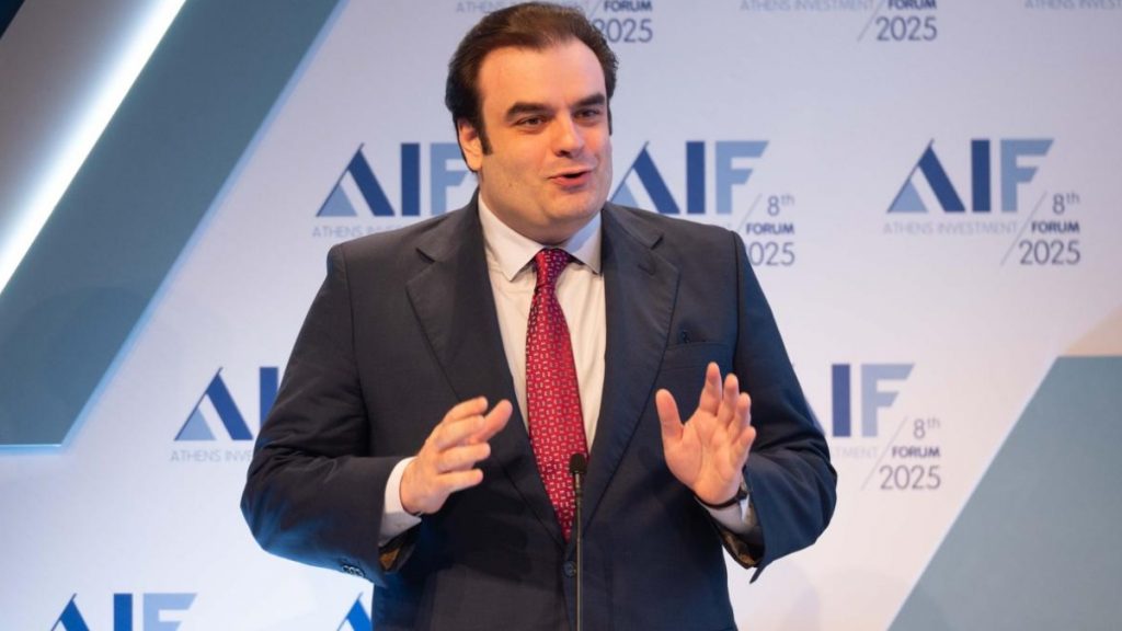 Πιερρακάκης: Χρειαζόμαστε ιδιωτικούς καταλύτες να μοχλεύσουν δημόσιες επενδύσεις