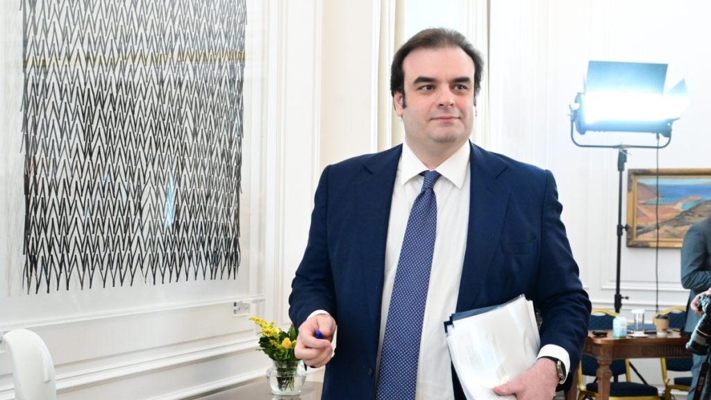 Πιερρακάκης: “Ο Προϋπολογισμός του 2026 είναι το επόμενο βήμα για την Ελλάδα που δεν φοβάται το αύριο”