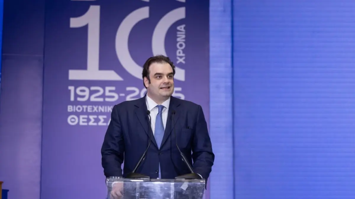 Πιερρακάκης: Επενδύσεις, εξαγωγές και νέο παραγωγικό μοντέλο στη στρατηγική της κυβέρνησης