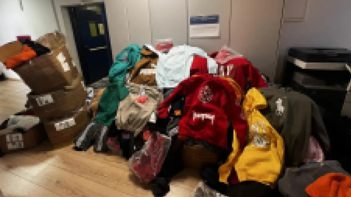 Ασπρόπυργος: Συνελήφθη 38χρονη για πλαστογραφία και αθέμιτο ανταγωνισμό (φωτογραφίες)