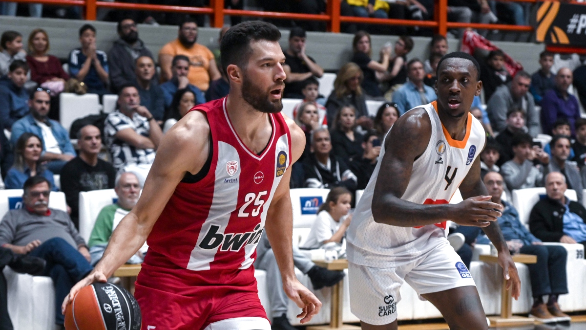 Προμηθέας Πάτρας – Ολυμπιακός 64-88: Ξέσπασαν μετά την ήττα από την Αρμάνι οι Πειραιώτες