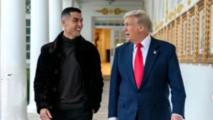 Κριστιάνο Ρονάλντο: Η ξενάγηση στον Λευκό Οίκο και οι φωτογραφίες με τον Τραμπ
