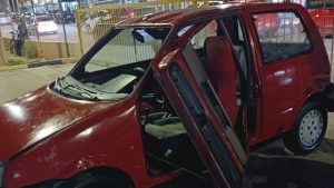 Σαλαμίνα: Αυτοκίνητο έπεσε στη θάλασσα από ferry boat – Νεκρός ο οδηγός (Εικόνες & Βίντεο)