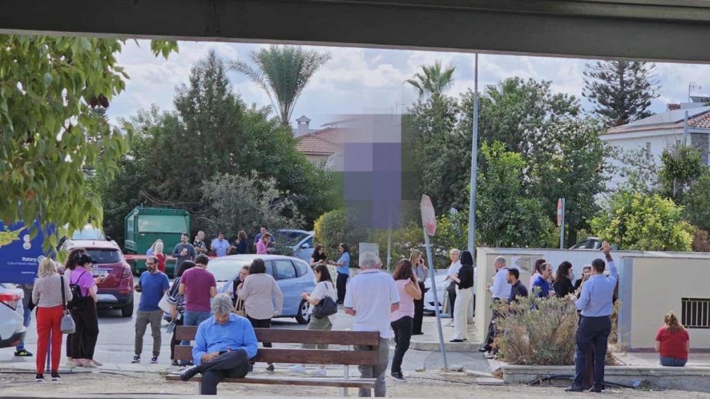Κύπρος: Ισχυρός σεισμός άνω των 5 Ρίχτερ κοντά στην Πάφο – Αισθητός σε πολλές επαρχίες, στους δρόμους ο κόσμος (Φωτογραφίες)